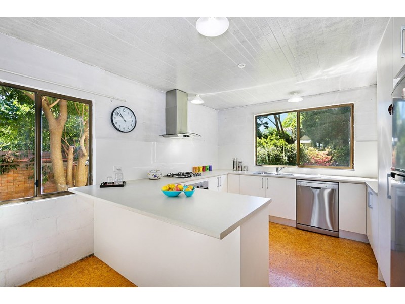 81 Fairlawn Avenue, Turramurra NSW 2074