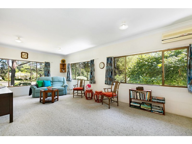81 Fairlawn Avenue, Turramurra NSW 2074