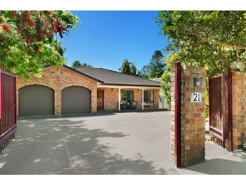 21 Killeaton Street, St Ives NSW 2075