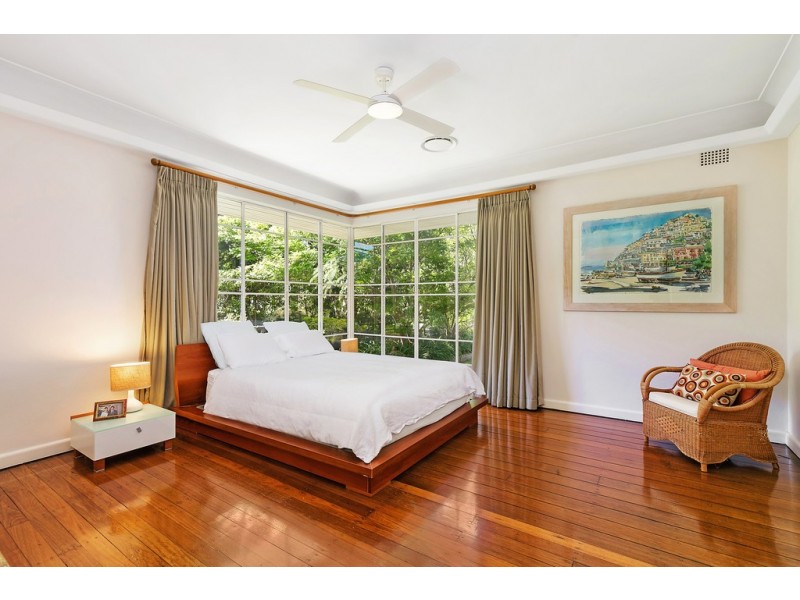 15 Bundabah Avenue, St Ives NSW 2075