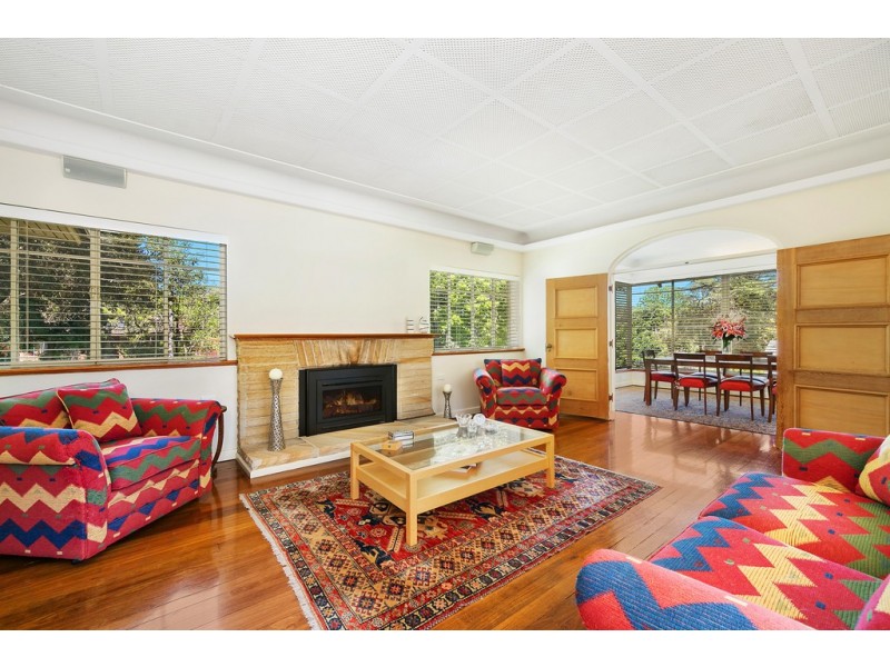 15 Bundabah Avenue, St Ives NSW 2075