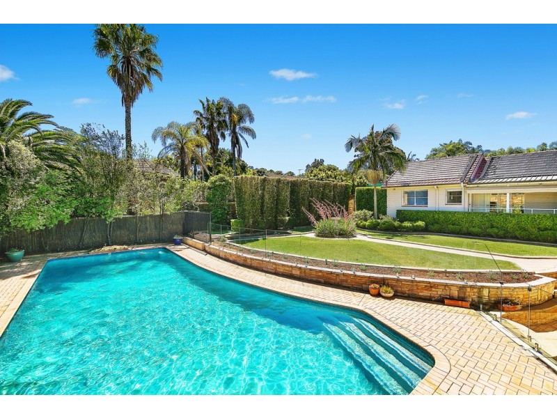 15 Bundabah Avenue, St Ives NSW 2075