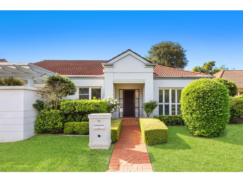 10 Stanley Close, St Ives NSW 2075