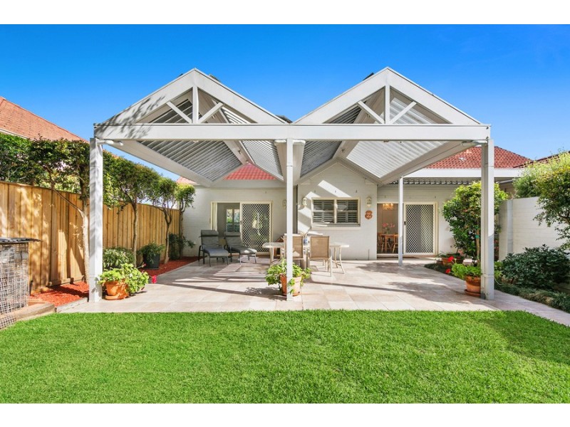 10 Stanley Close, St Ives NSW 2075