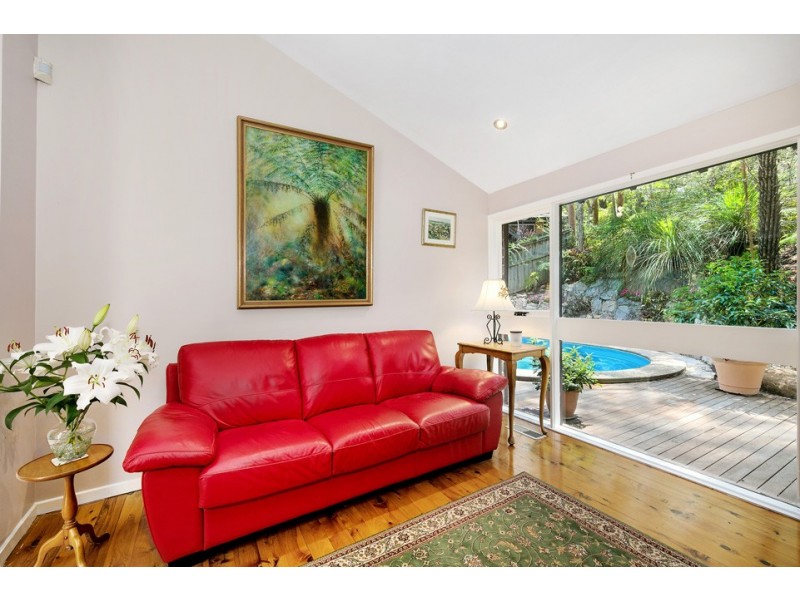 16 Cassandra Avenue, St Ives NSW 2075