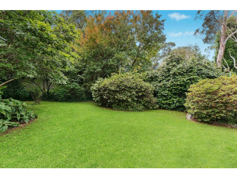 22 Lancaster Avenue, St Ives NSW 2075