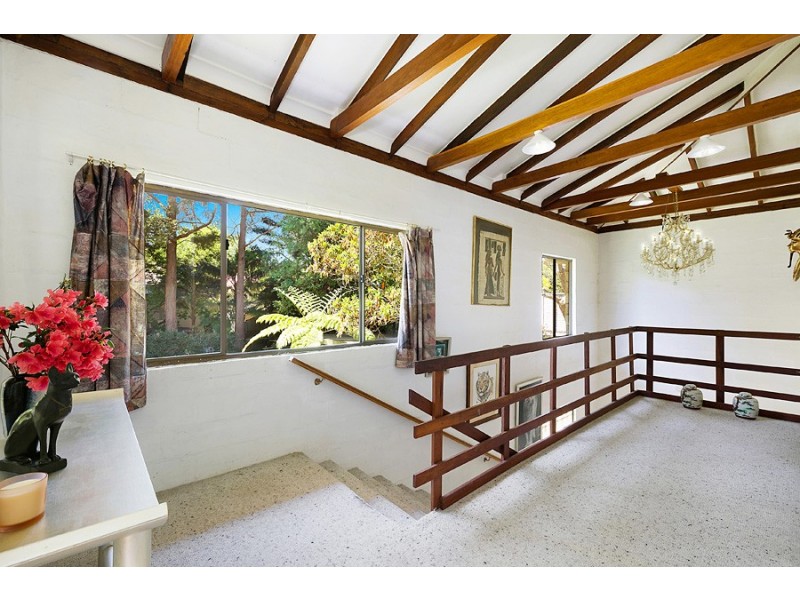 81 Fairlawn Avenue, Turramurra NSW 2074