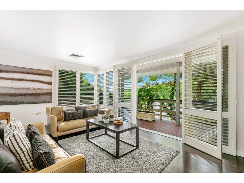 8 Linigen Place, St Ives NSW 2075