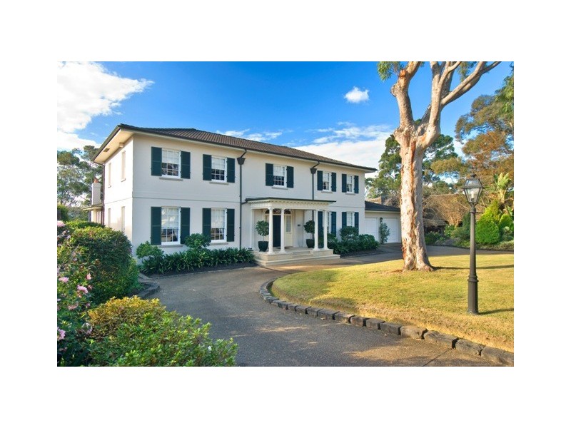 44 TOROKINA AVENUE, St Ives NSW 2075