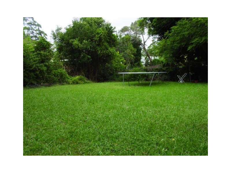 105 ROSEDALE ROAD, St Ives NSW 2075