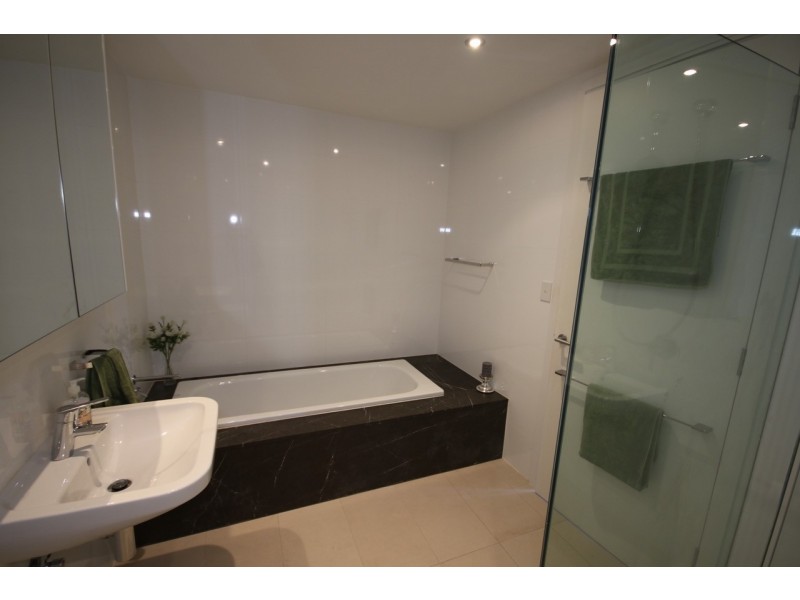 18/9-15 Kings Avenue, Roseville NSW 2069