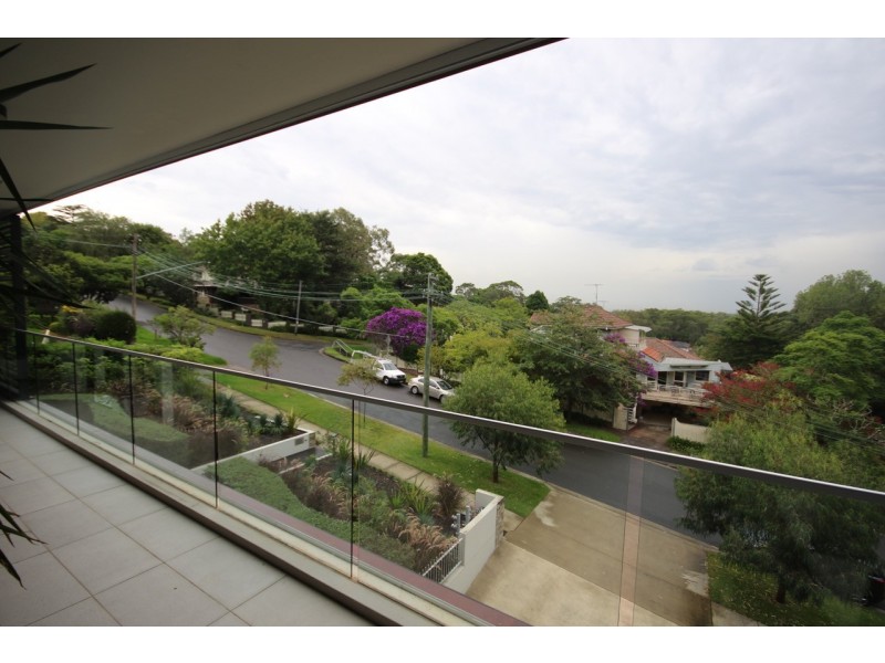 18/9-15 Kings Avenue, Roseville NSW 2069