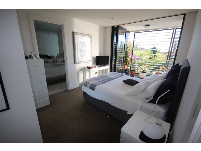 18/9-15 Kings Avenue, Roseville NSW 2069