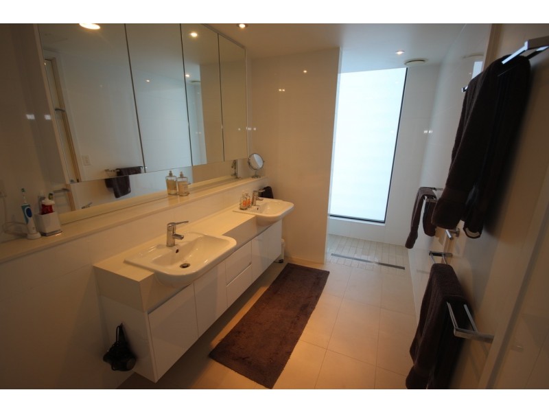 18/9-15 Kings Avenue, Roseville NSW 2069