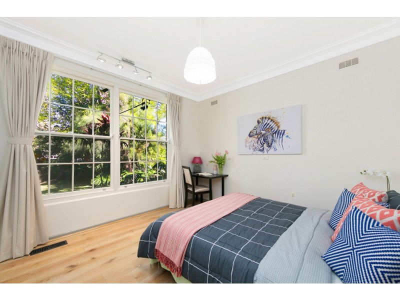 41 Woodbury Road, St Ives NSW 2075