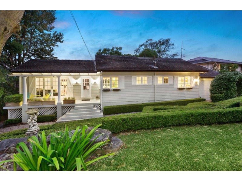 19 Roma Road, St Ives NSW 2075