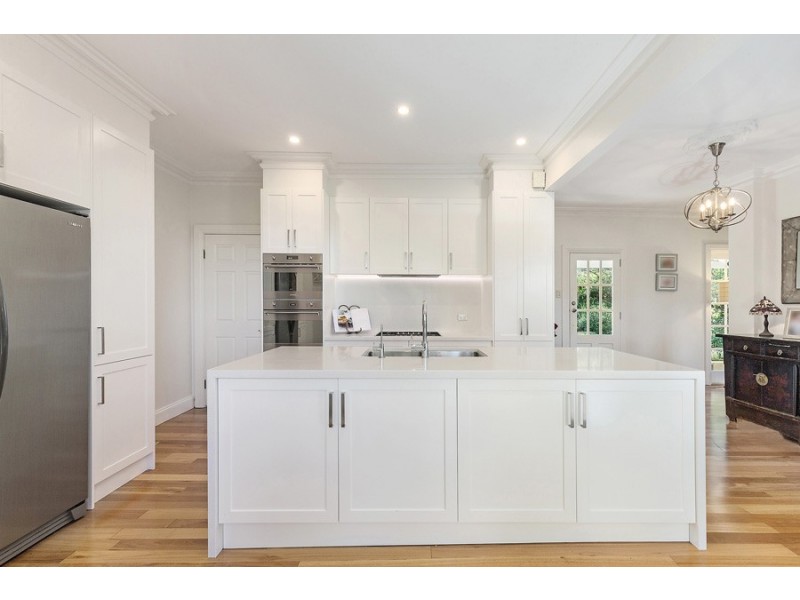 19 Roma Road, St Ives NSW 2075