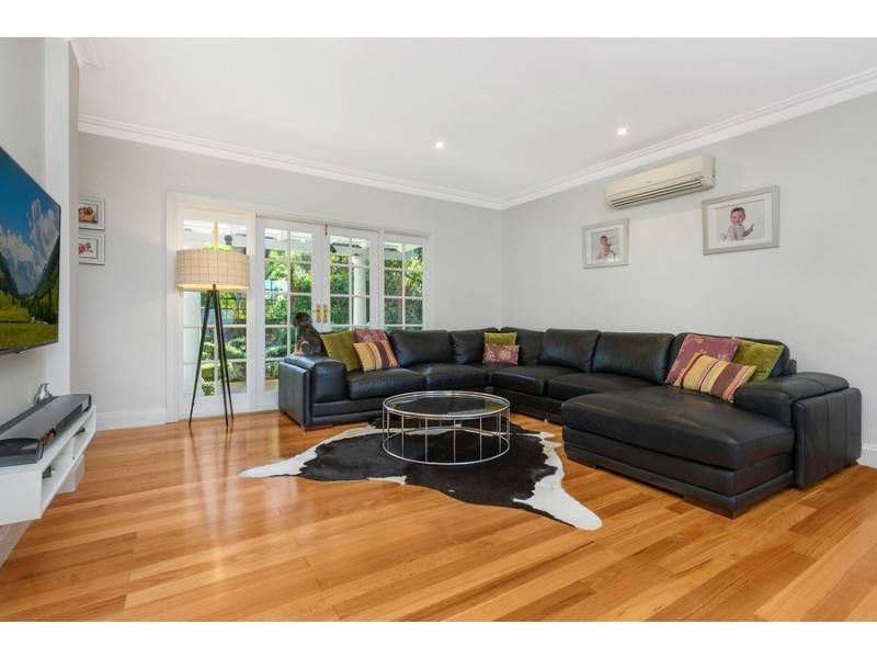 19 Roma Road, St Ives NSW 2075