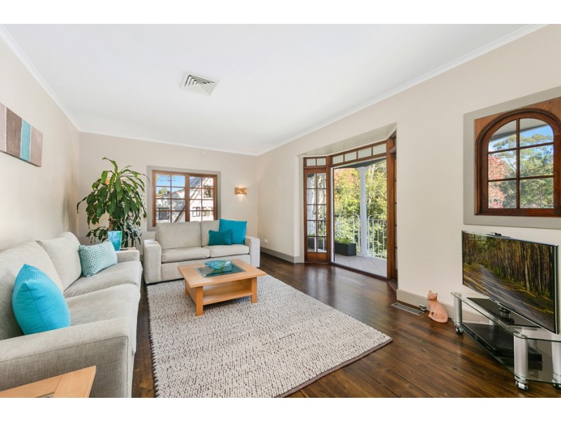 50 Lynbara Avenue, St Ives NSW 2075