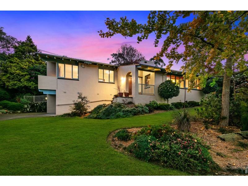 19 Whitehaven Street, St Ives NSW 2075