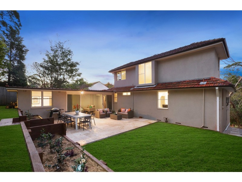 29 Putarri Avenue, St Ives NSW 2075