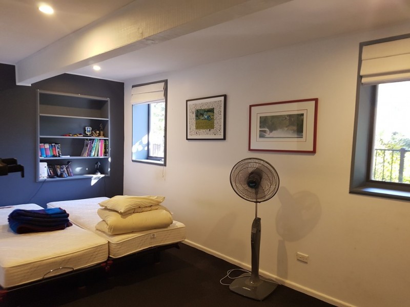 12 Raleigh Crescent, St Ives NSW 2075