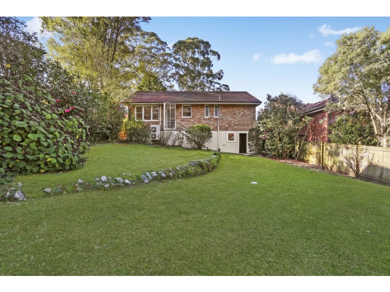 3 Putarri Avenue, St Ives NSW 2075