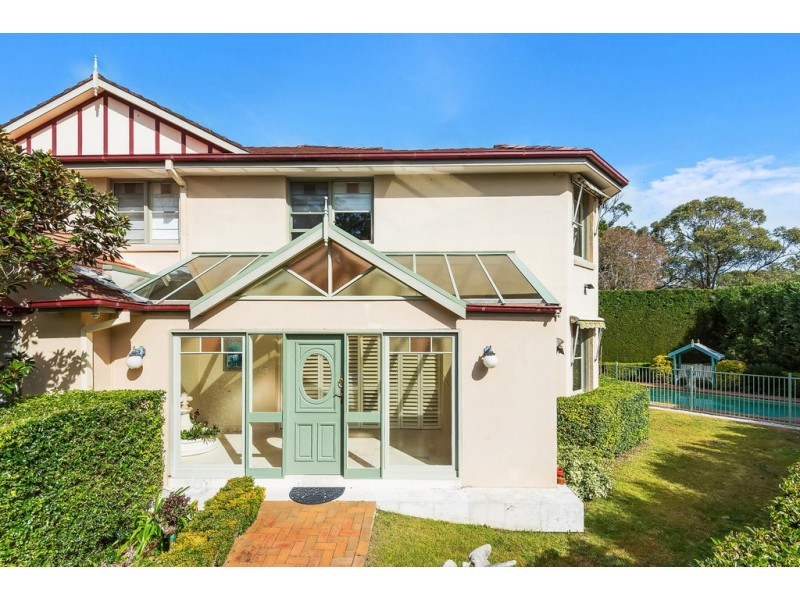 12 Hopkins Place, Turramurra NSW 2074