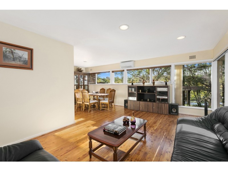 82 Kitchener Street, St Ives NSW 2075