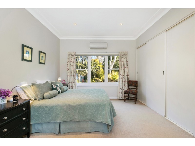 19 Knowlman Avenue, Pymble NSW 2073