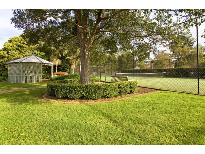 30 Hillcrest Drive, St Ives NSW 2075