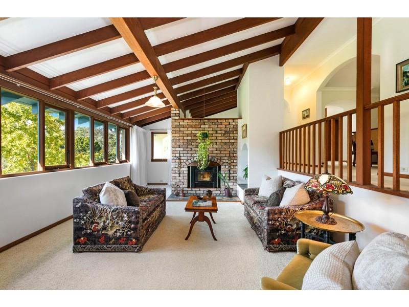 19 Whitehaven Street, St Ives NSW 2075