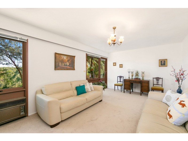 16 Robina Street, St Ives NSW 2075