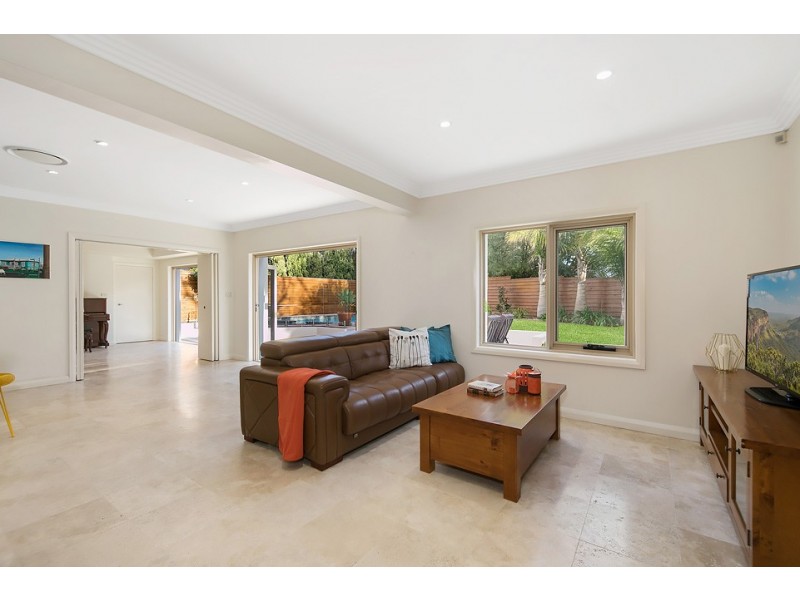 10 Ayres Road, St Ives NSW 2075