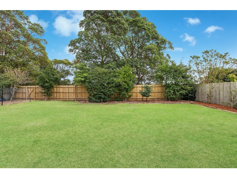 16 Athena Avenue, St Ives NSW 2075