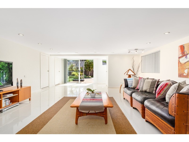 42 Acron Road, St Ives NSW 2075