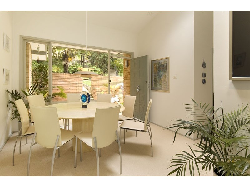 17 CASSANDRA AVENUE, St Ives NSW 2075