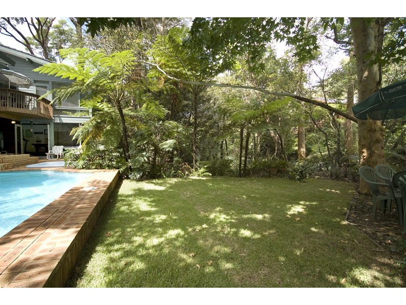 17 CASSANDRA AVENUE, St Ives NSW 2075