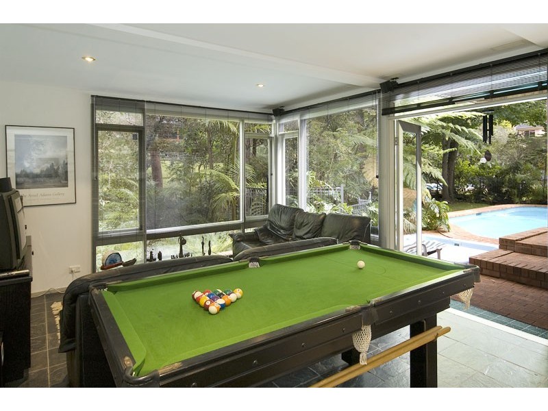 17 CASSANDRA AVENUE, St Ives NSW 2075