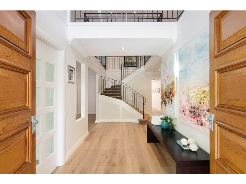 5 Shannon Street, St Ives NSW 2075