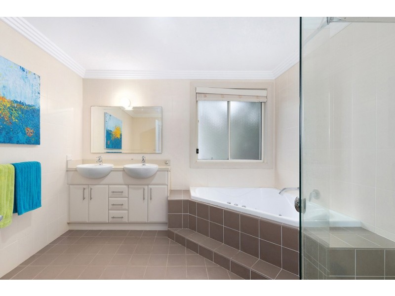 5 Shannon Street, St Ives NSW 2075