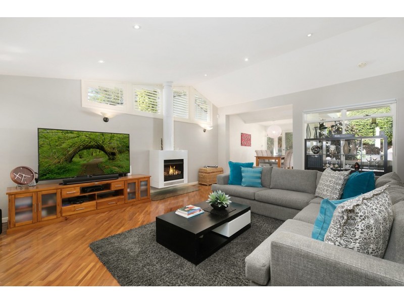 2 Alkira Road, St Ives NSW 2075