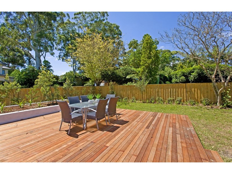 37 WOODBURY ROAD, St Ives NSW 2075