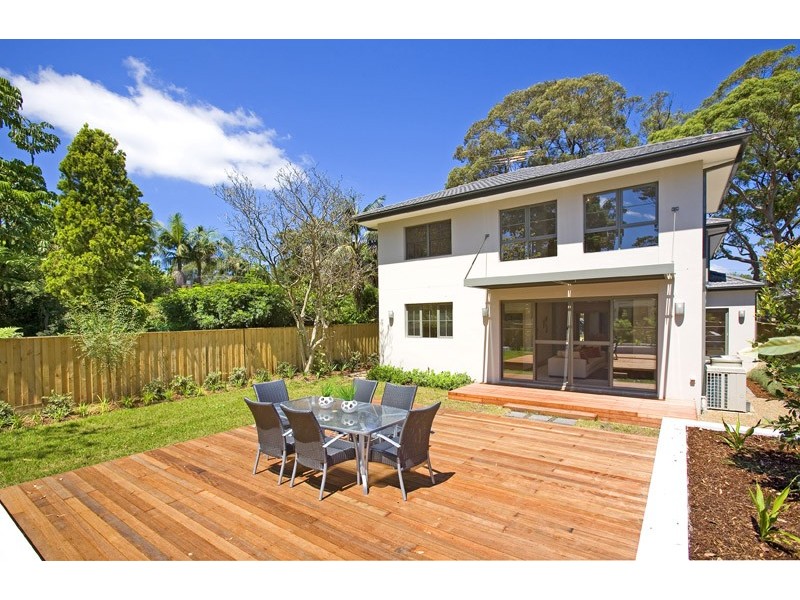 37 WOODBURY ROAD, St Ives NSW 2075