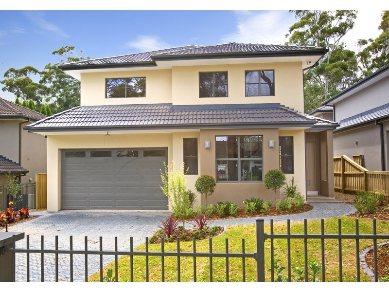 37 WOODBURY ROAD, St Ives NSW 2075