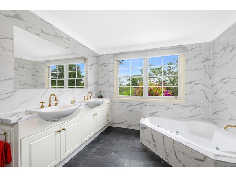7 Wirra Close, St Ives NSW 2075