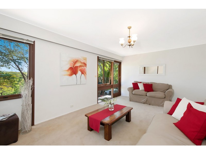 16 Robina Street, St Ives NSW 2075