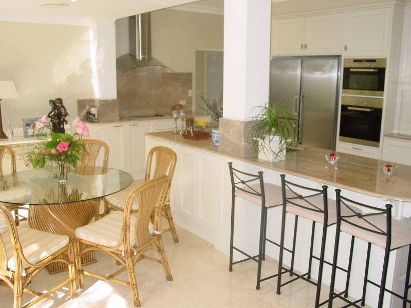 41 CARBEEN AVENUE, St Ives NSW 2075