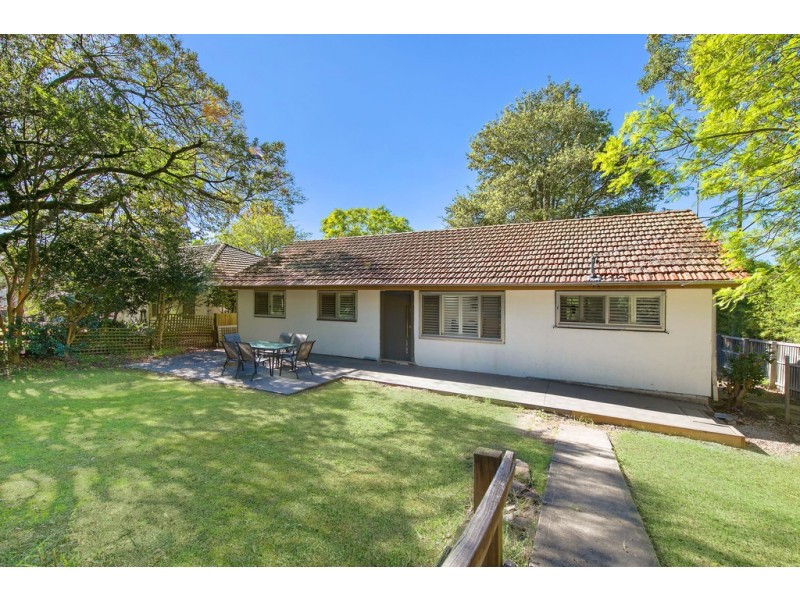 1 Ellalong Road, Turramurra NSW 2074