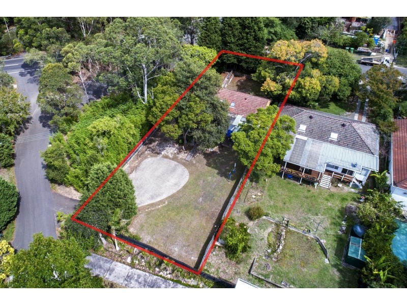 1 Ellalong Road, Turramurra NSW 2074